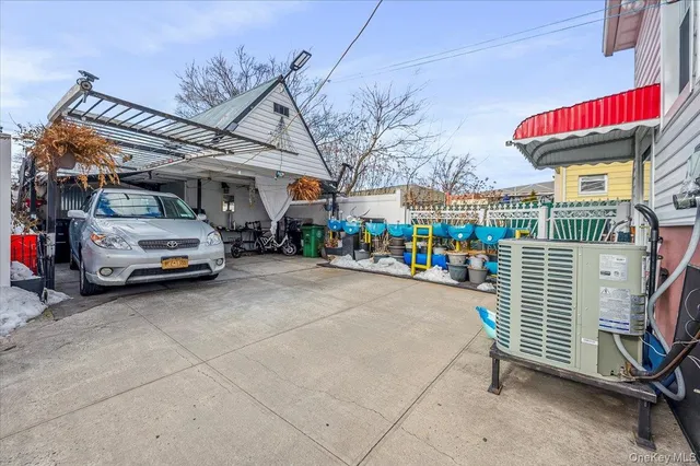 a car parked in front of a building