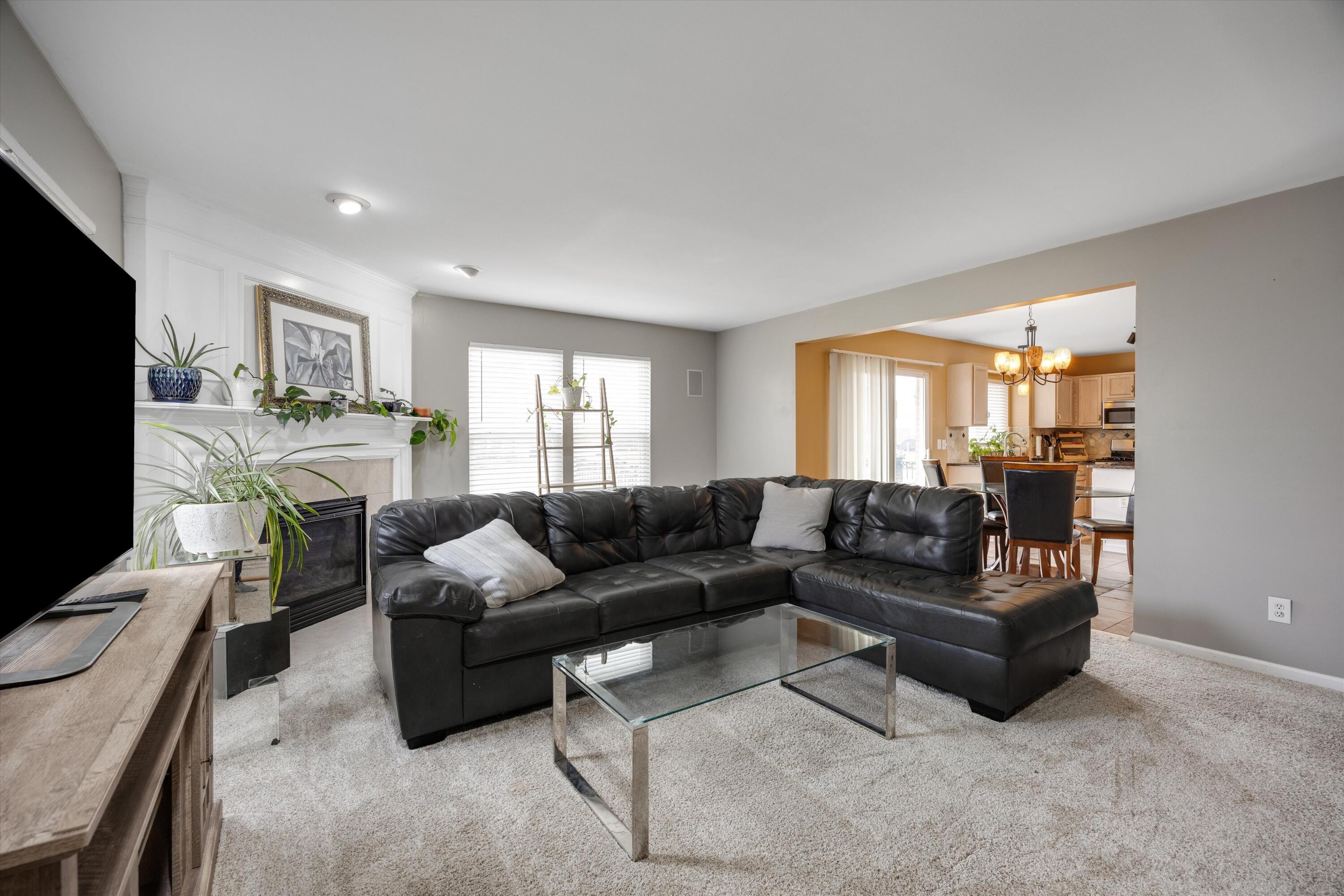 4677 Clover Road Canton, MI 48188 - Photo 13 of 35 02-4677 Clover Rd 0007