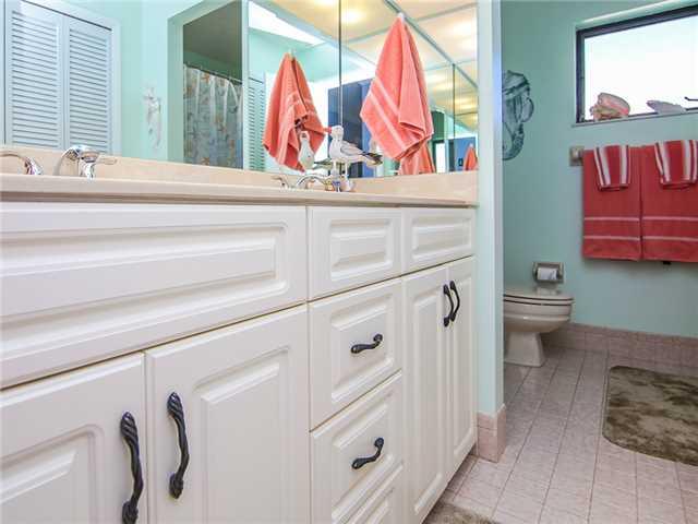 4994 Southeast Horseshoe Point Road Stuart, FL 34997 - Photo 17 of 25 Gallery Image 17
