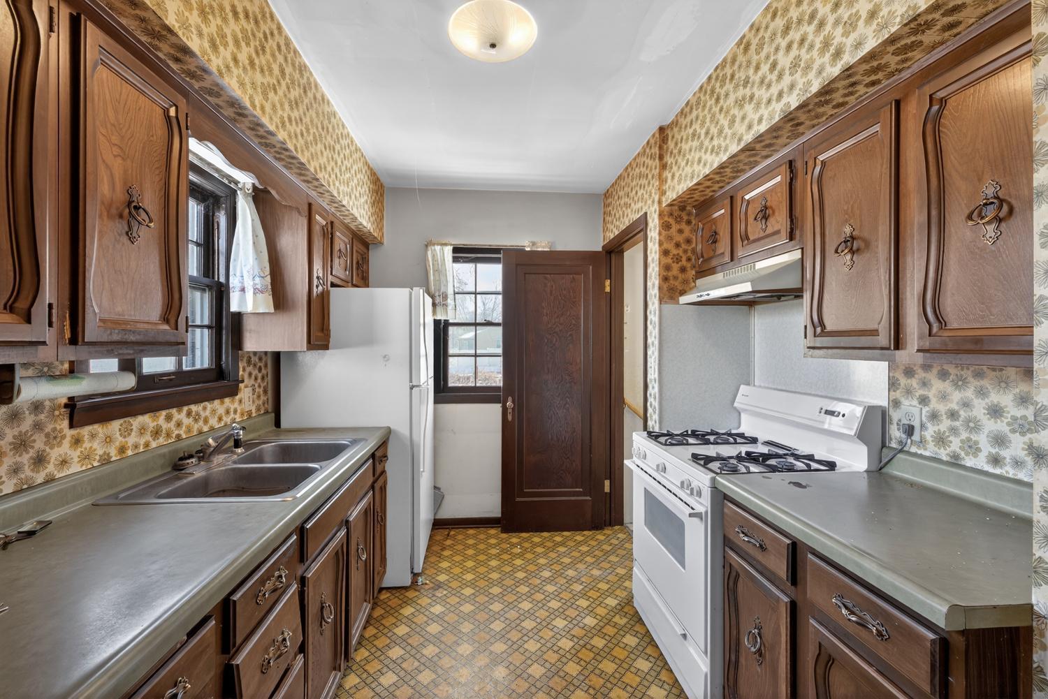 1208 4th Avenue Southeast Rochester, MN 55904 - Photo 11 of 32