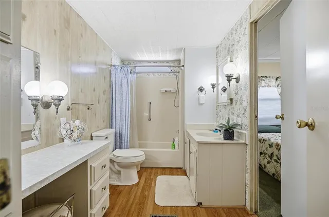 $199,900 | 1605 Bass Avenue, Seville, FL 32190