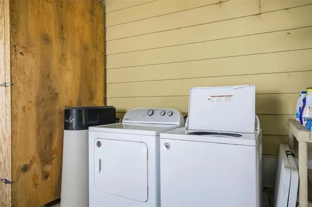 $199,900 | 1605 Bass Avenue, Seville, FL 32190