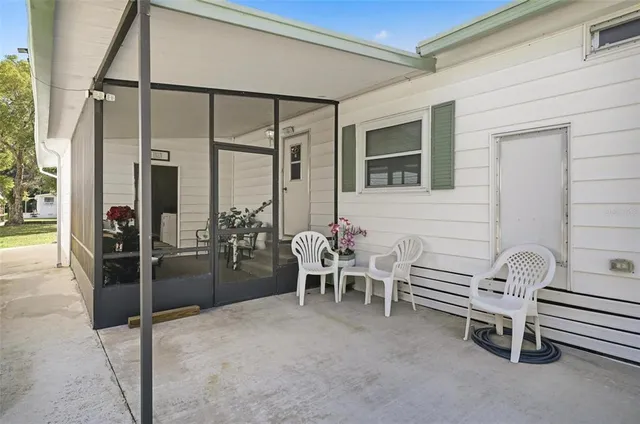 $199,900 | 1605 Bass Avenue, Seville, FL 32190