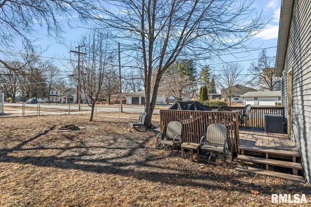 $179,900 | 132 West Jones Street, Williamsville, IL 62693