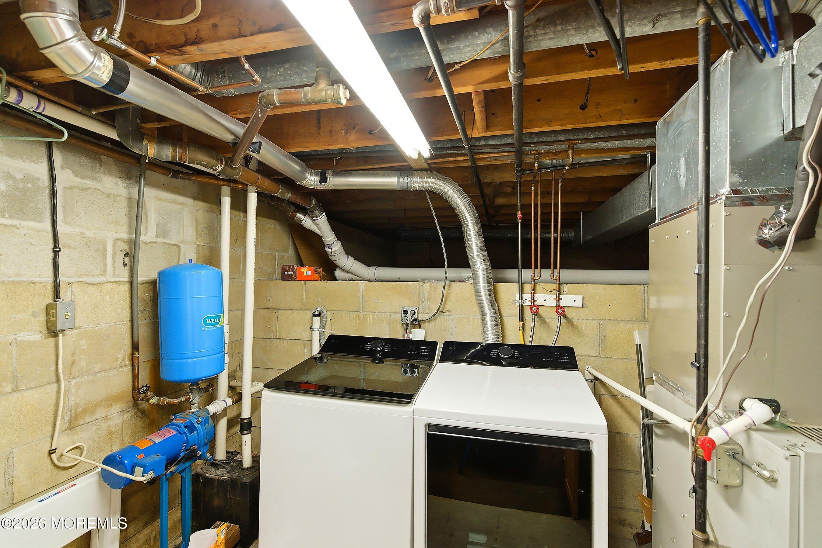 81 Salem Road Brick, NJ 08724 - Photo 26 of 31 31-Laundry