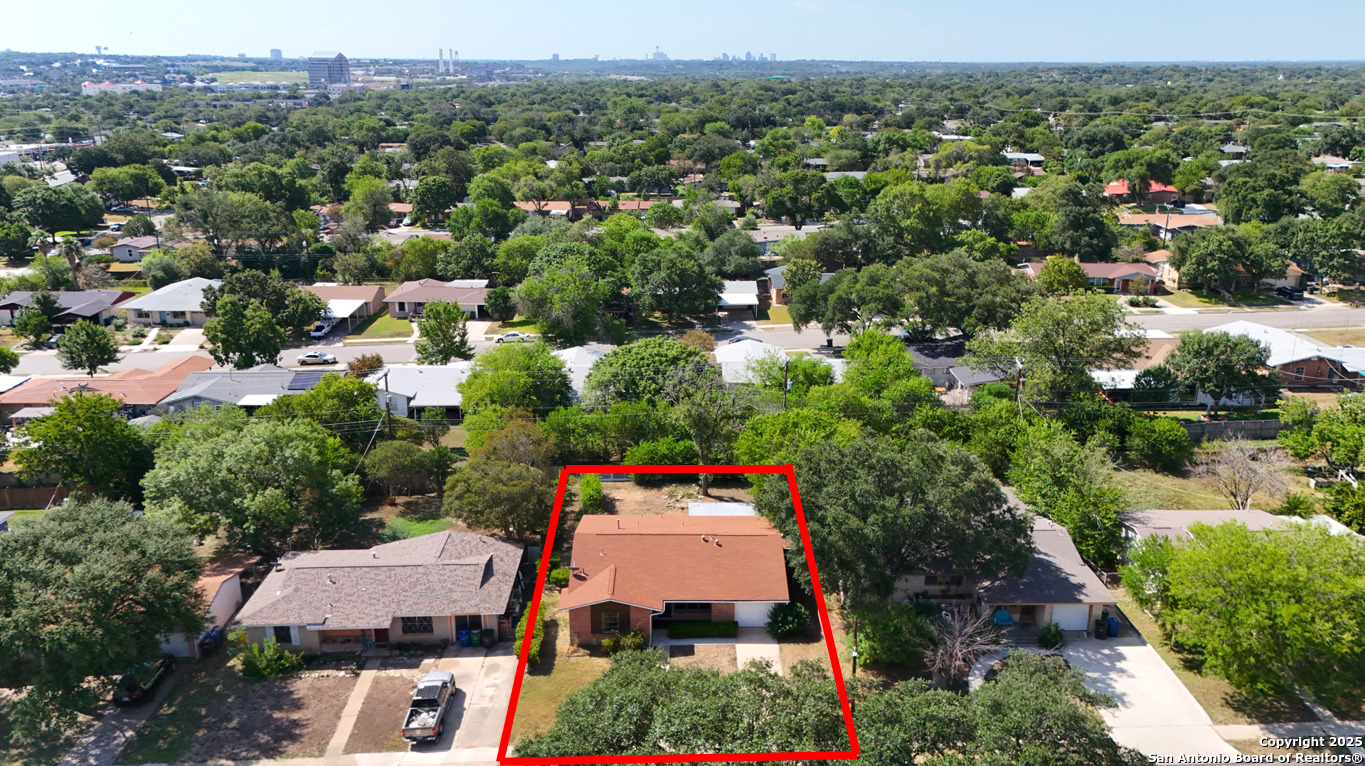 618 East Rector Street San Antonio, TX 78216 - Photo 11 of 24 an aerial view of residential houses with outdoor space and street view