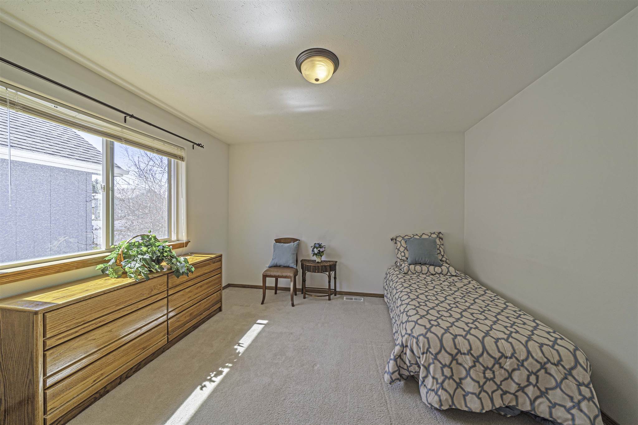 912 South Rees Lane Spokane Valley, WA 99037 - Photo 17 of 26
