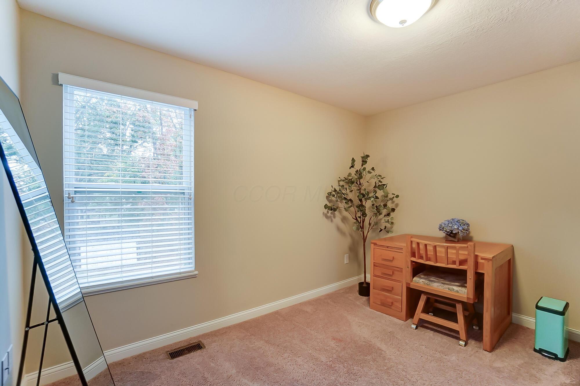 191 Cambridge Road Delaware, OH 43015 - Photo 56 of 70 064