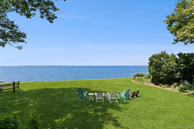 a view of an ocean from a yard
