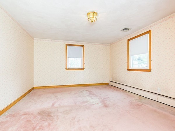 20 Harland Road Waltham, MA 02453 - Photo 15 of 28 Gallery Image 15