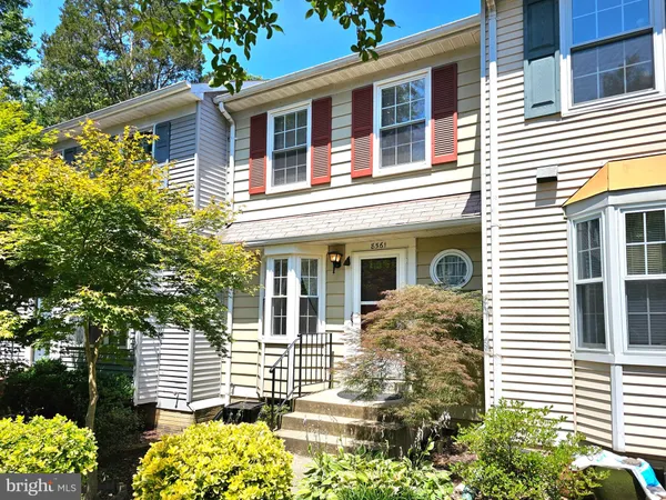 $2,600 | 8561 Southlawn Court, Alexandria, VA 22309