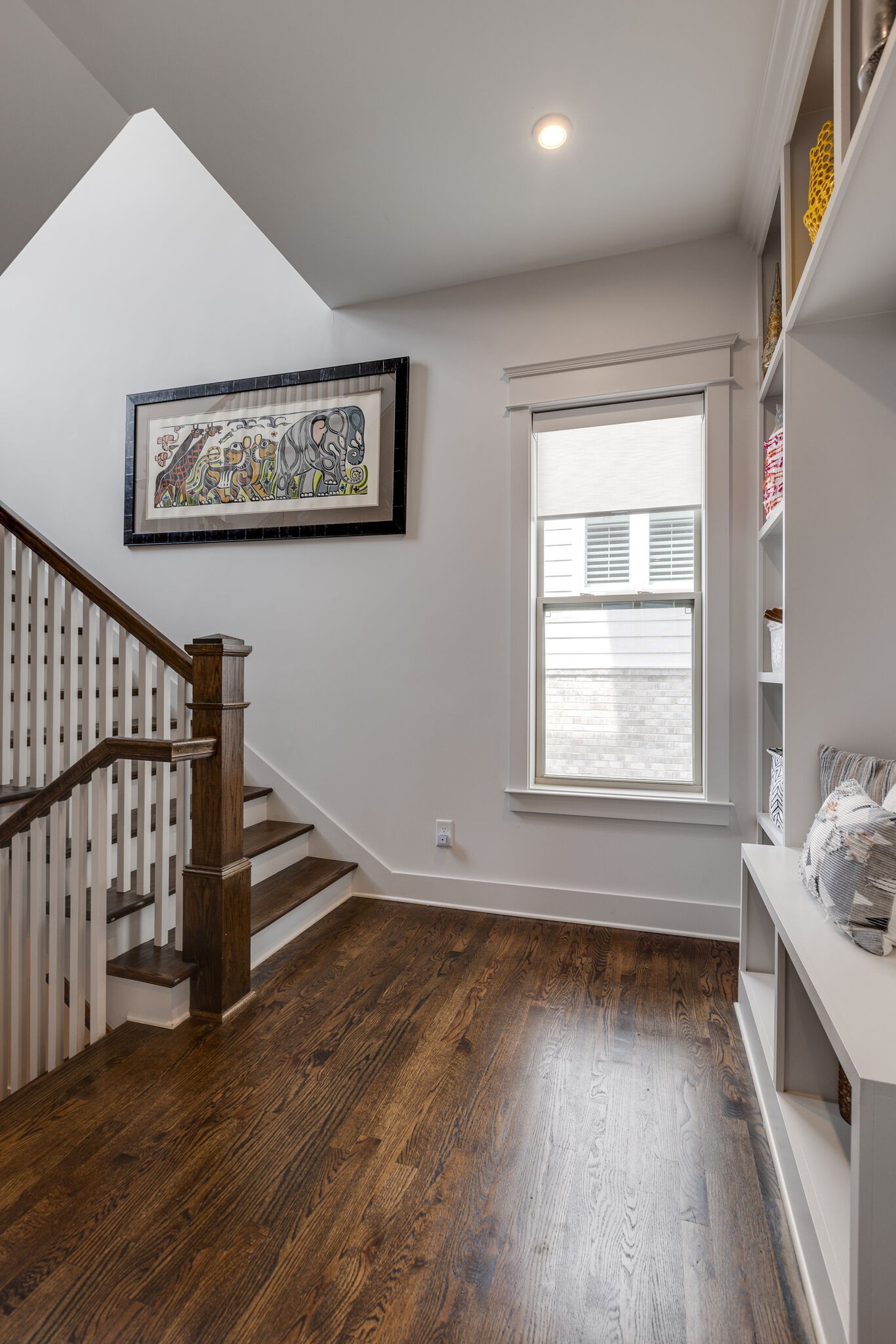 3406 Love Circle Nashville, TN 37212 - Photo 20 of 40 a view of livingroom with furniture and workspace