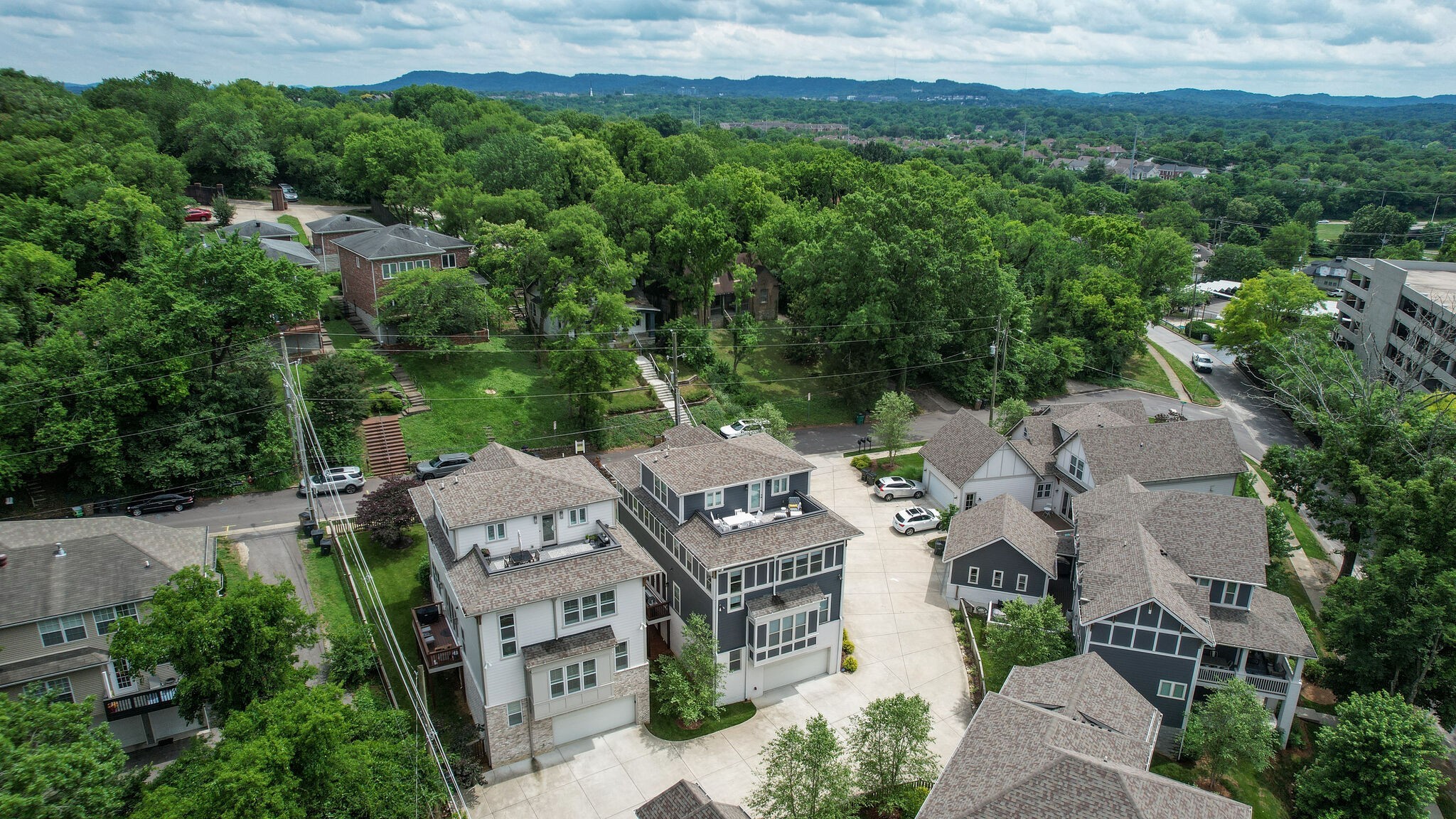 3406 Love Circle Nashville, TN 37212 - Photo 39 of 40 an aerial view of multiple house