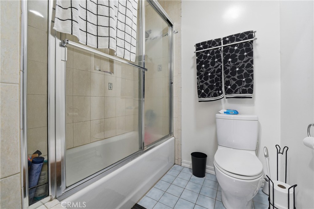 6545 Dos Rios Road Downey, CA 90240 - Photo 35 of 43