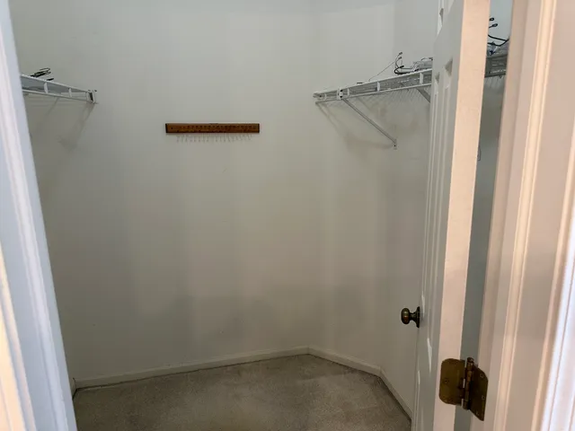 $409,900 | 610 Golfers Lane, Bartlett, IL 60103