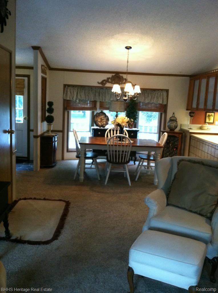 3705 Jewell Road Howell, MI 48843 - Photo 8 of 34 din 4.jpg