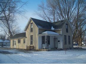 611 East 14th Street Rochester, IN 46975 - Photo 1 of 4 Gallery Image 1