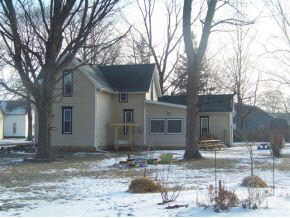 611 East 14th Street Rochester, IN 46975 - Photo 3 of 4 Gallery Image 3