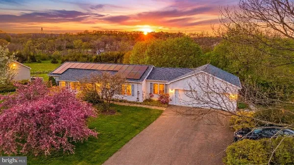 $400,000 | 540 Bauer Road, Bath, PA 18014
