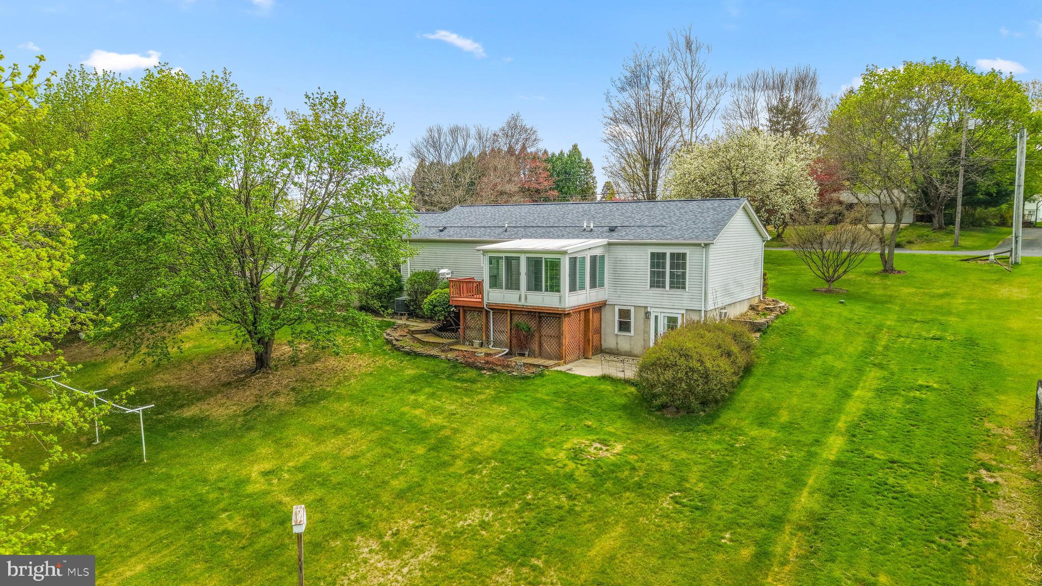 540 Bauer Road Bath, PA 18014 - Photo 2 of 50