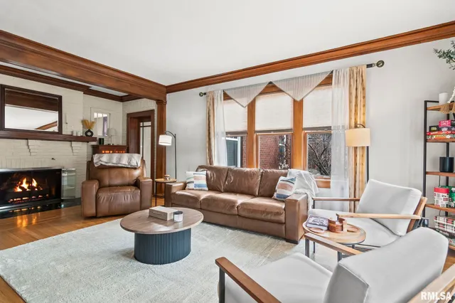 $725,000 | 1037 Woodland Avenue, Springfield, IL 62704