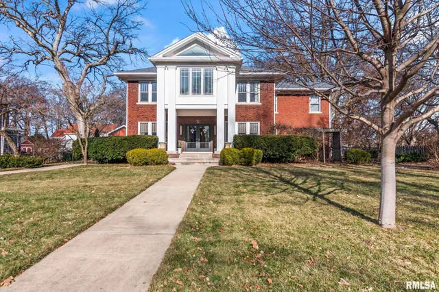 $725,000 | 1037 Woodland Avenue, Springfield, IL 62704
