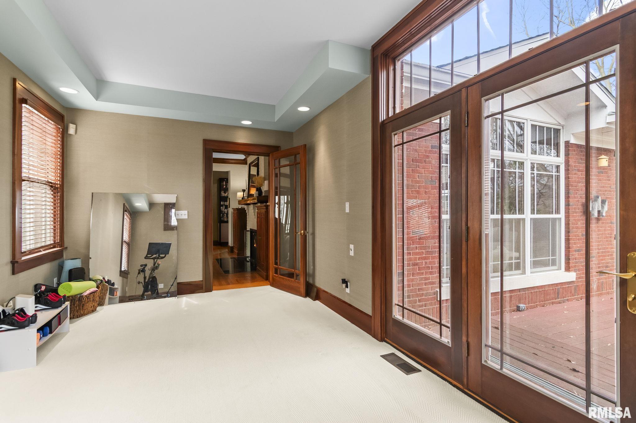 1037 Woodland Avenue Springfield, IL 62704 - Photo 35 of 89