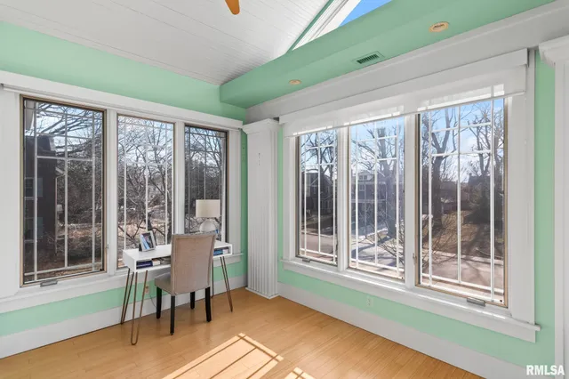 $725,000 | 1037 Woodland Avenue, Springfield, IL 62704