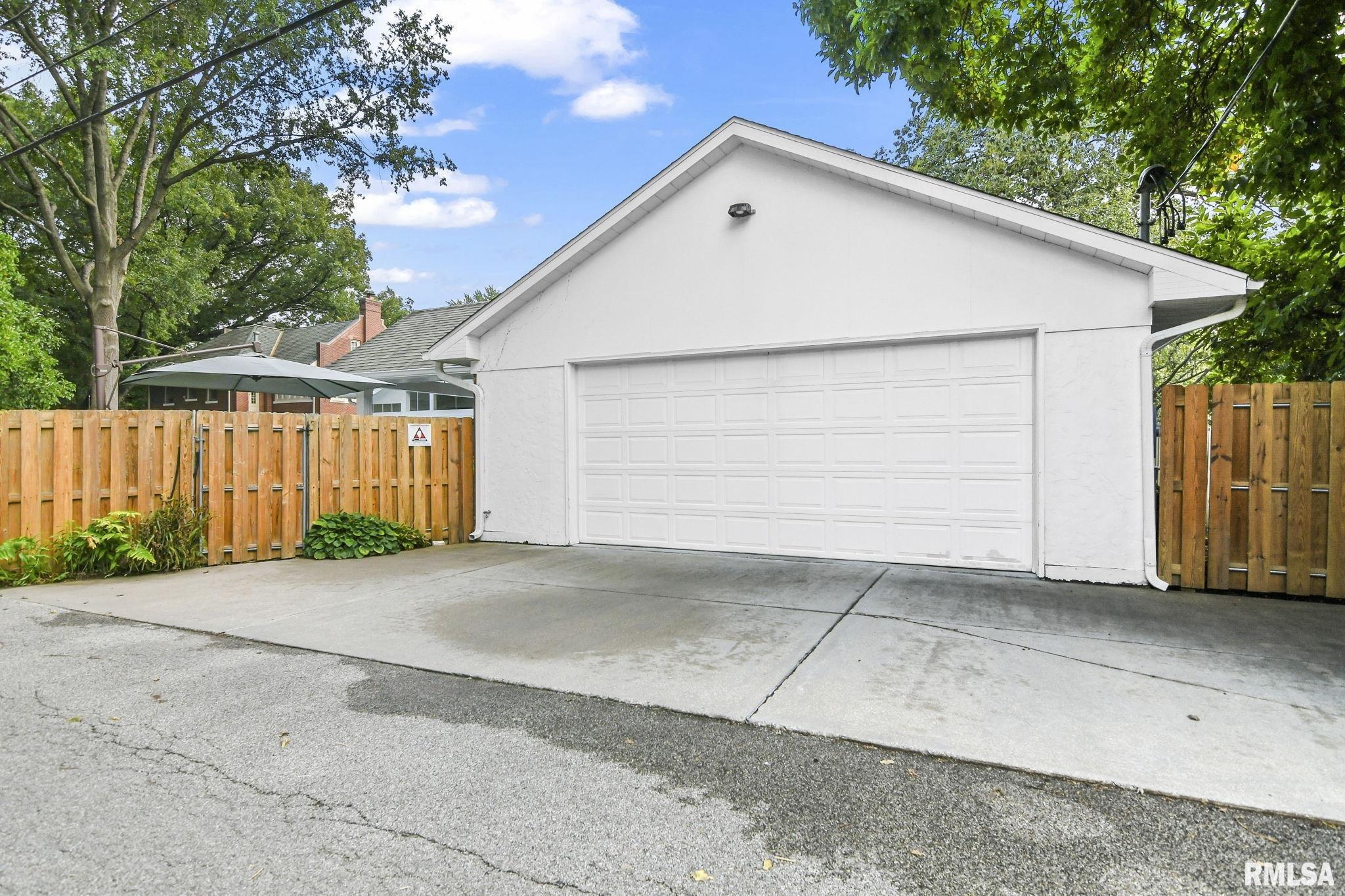 1037 Woodland Avenue Springfield, IL 62704 - Photo 73 of 89