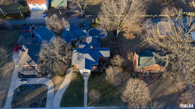 $725,000 | 1037 Woodland Avenue, Springfield, IL 62704