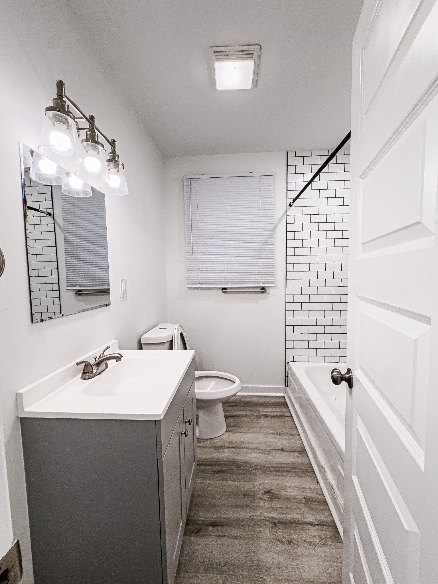 1307 Jarrett Drive Springfield, TN 37172 - Photo 11 of 20 a bathroom with a sink a toilet and shower