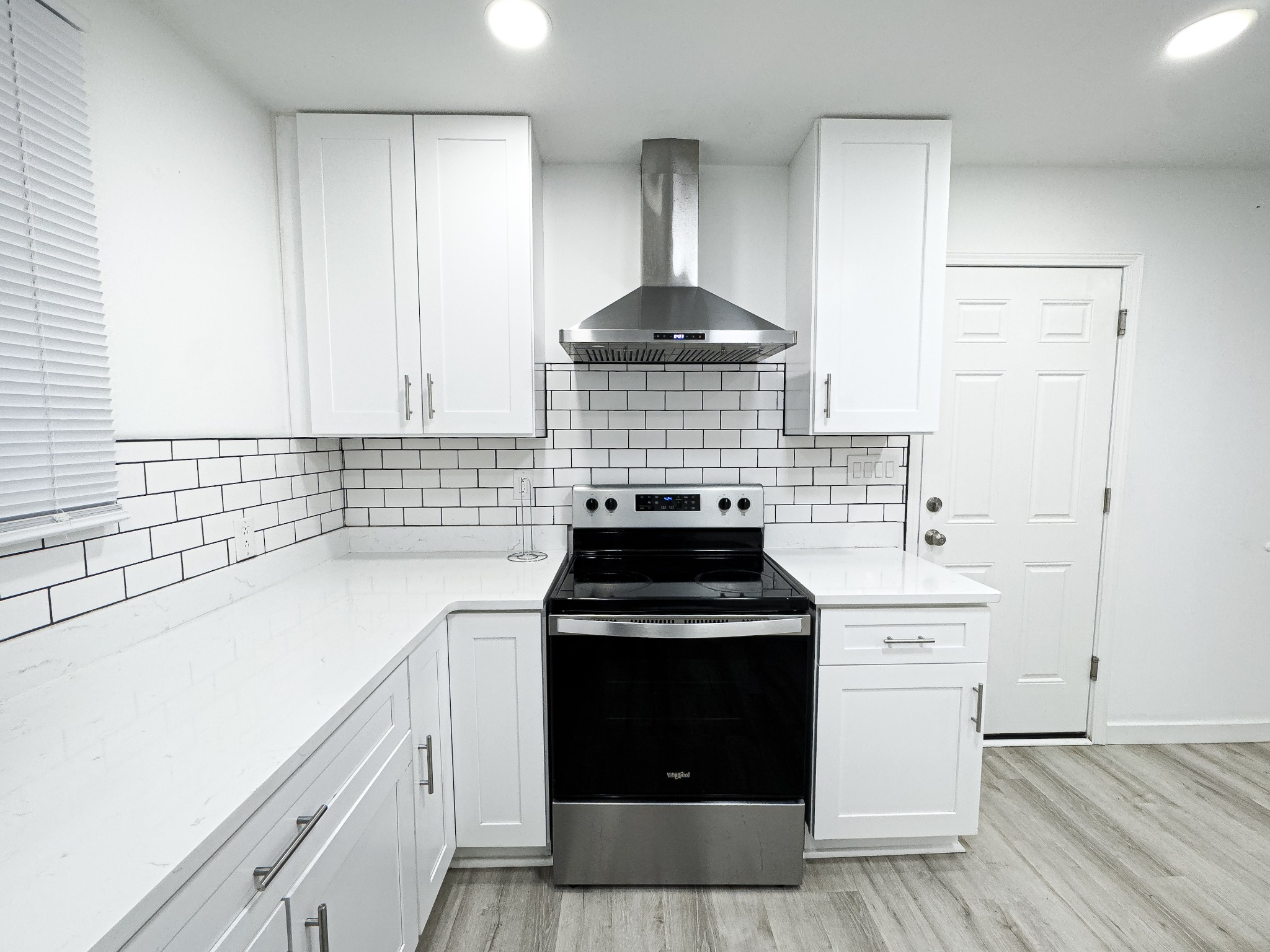 1307 Jarrett Drive Springfield, TN 37172 - Photo 5 of 20 a kitchen with a stove and a sink