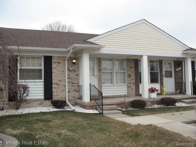 17440 Rudgate Street, Unit 82 Southgate, MI 48195 - Photo 3 of 13 INTERIOR UNIT