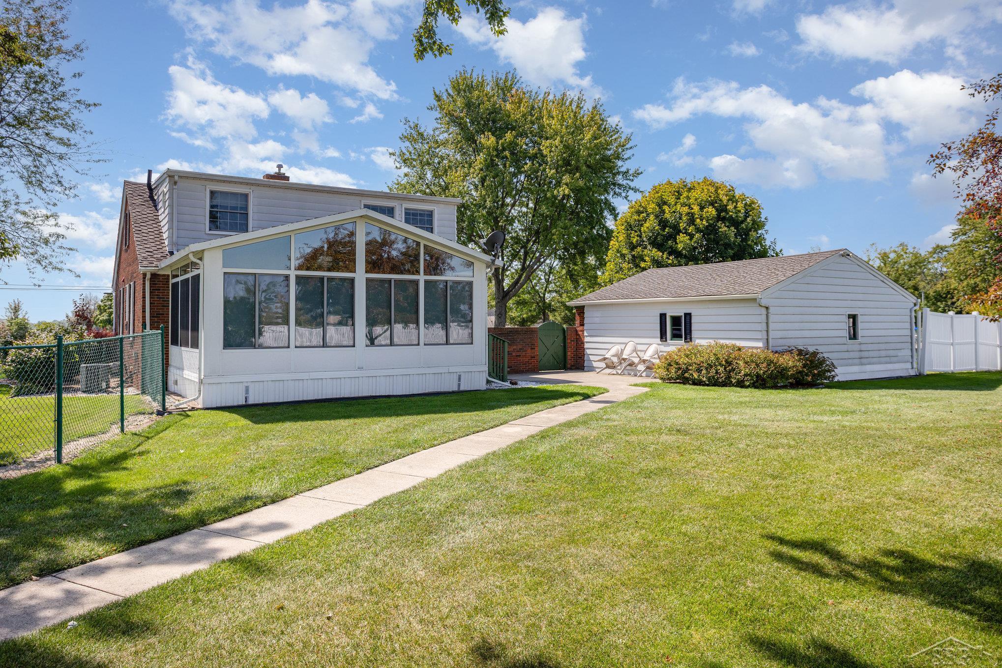 6140 Shattuck Road Saginaw, MI 48603 - Photo 27 of 32 50189570-74dec79b-f44f-4a95-9c0d-e3f89bb6ee6b.JPG