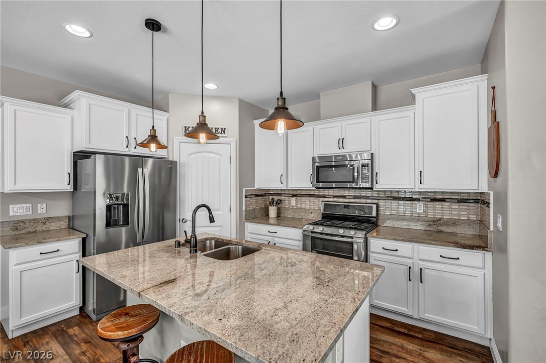 10982 Great Sioux Road Las Vegas, NV 89179 - Photo 5 of 49