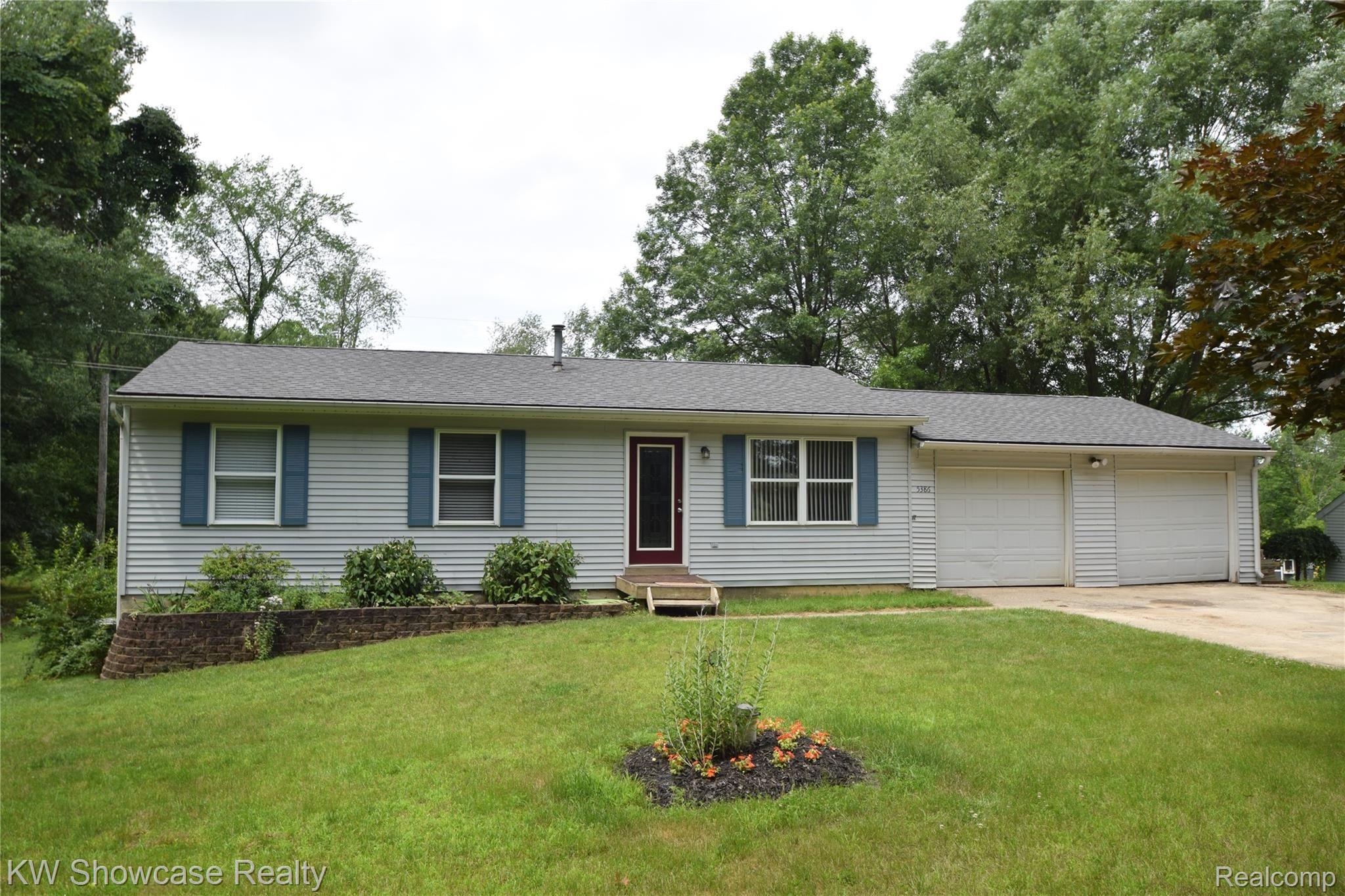 5386 Dutcher Road Howell, MI 48843 - Photo 1 of 23 Welcome home to 5386 Dutcher