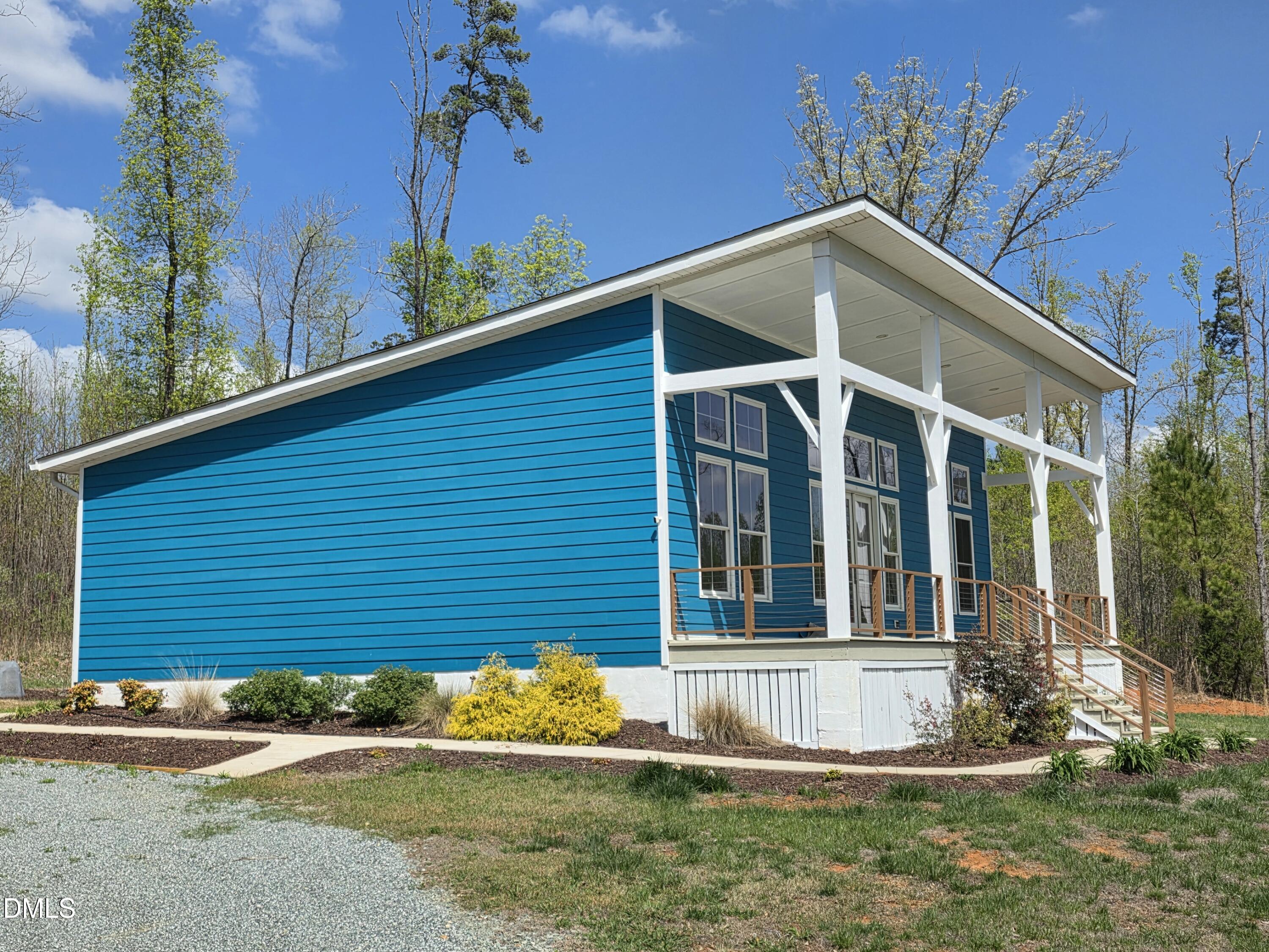 5470 Thom Road Mebane, NC 27302 - Photo 1 of 26 Sideview