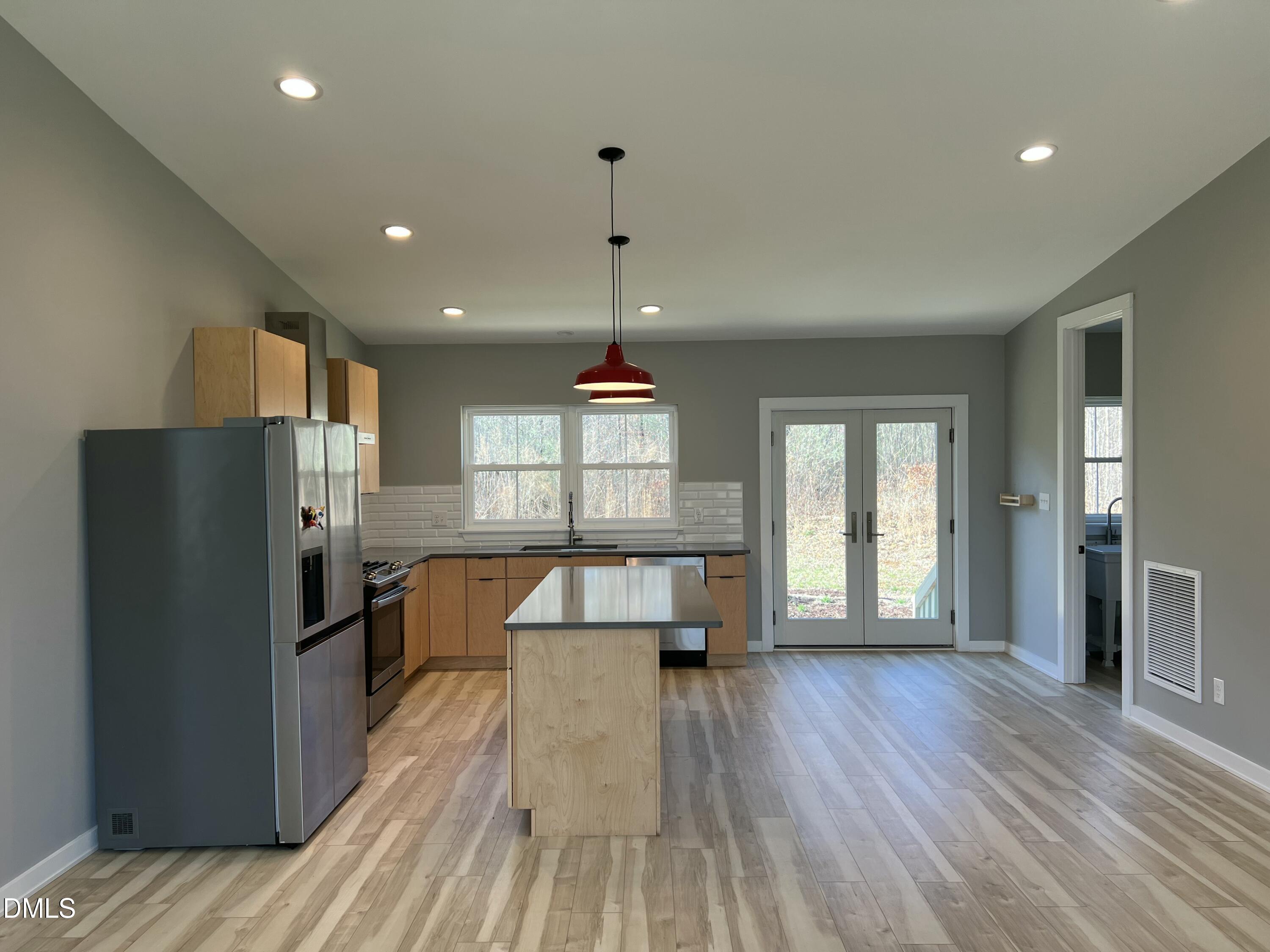 5470 Thom Road Mebane, NC 27302 - Photo 10 of 26 IMG_1523