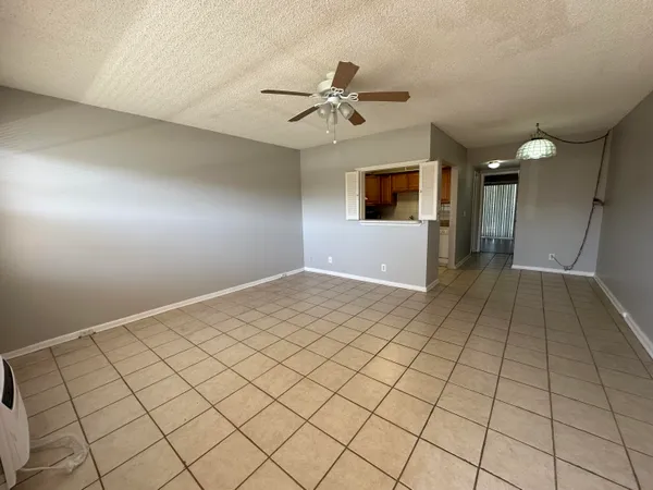 $1,400 | 119 Dorset Drive, Unit 119, Boca Raton, FL 33434