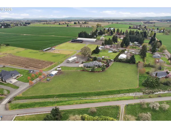 $2,500,000 | 94877 Toftdahl Road, Junction City, OR 97448