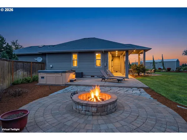 $2,500,000 | 94877 Toftdahl Road, Junction City, OR 97448