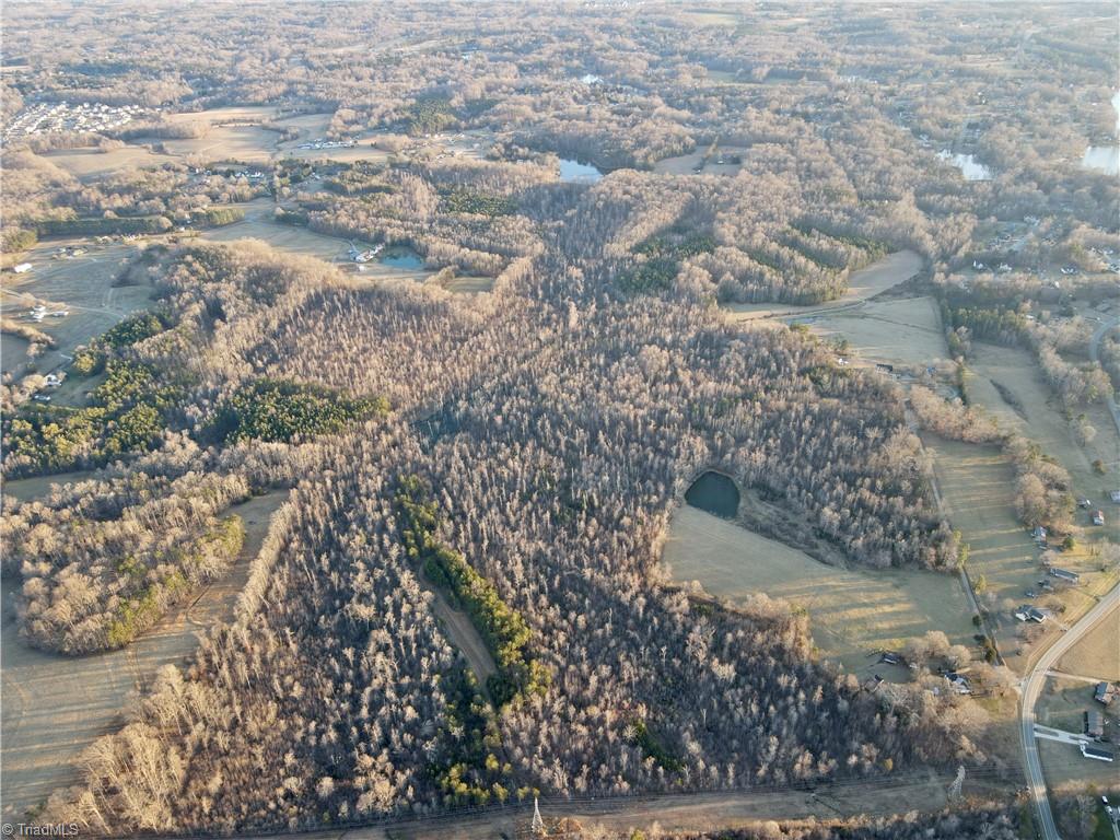 1500 Wiley Lewis Road Greensboro, NC 27406 - Photo 6 of 13