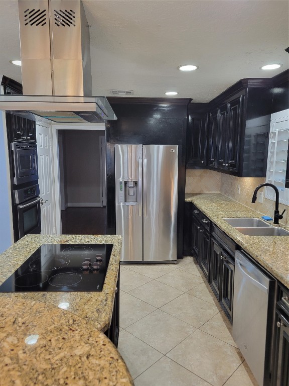 1027 Arrow Hill Road Houston, TX 77077 - Photo 4 of 13 Stainless Kitchen Appliances