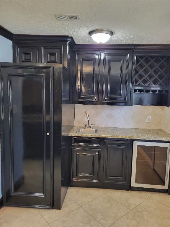 1027 Arrow Hill Road Houston, TX 77077 - Photo 5 of 13 Wine Fridge, Bar Sink, Washer/Dryer