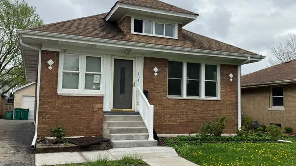 $320,000 | 104 Wheeler Avenue, Joliet, IL 60436