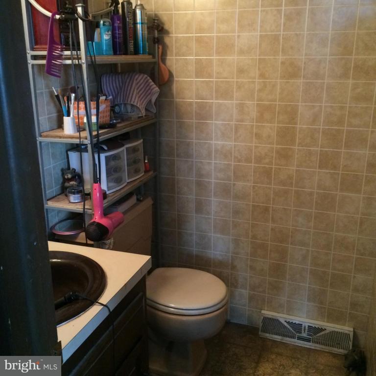 1663 Rawlinsville Road Holtwood, PA 17532 - Photo 7 of 12 Gallery Image 7