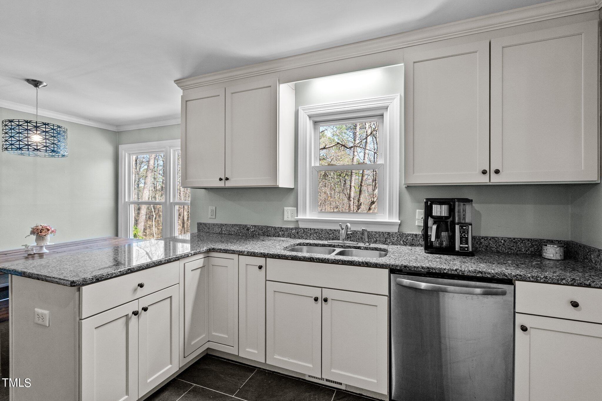 12700 Raven Ridge Road Raleigh, NC 27614 - Photo 5 of 45 5