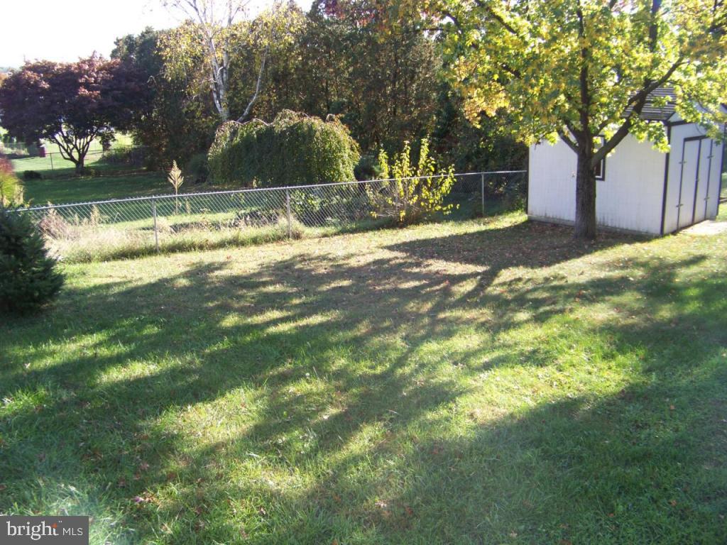 1389 Ridge Road Lebanon, PA 17046 - Photo 23 of 24 Gallery Image 23