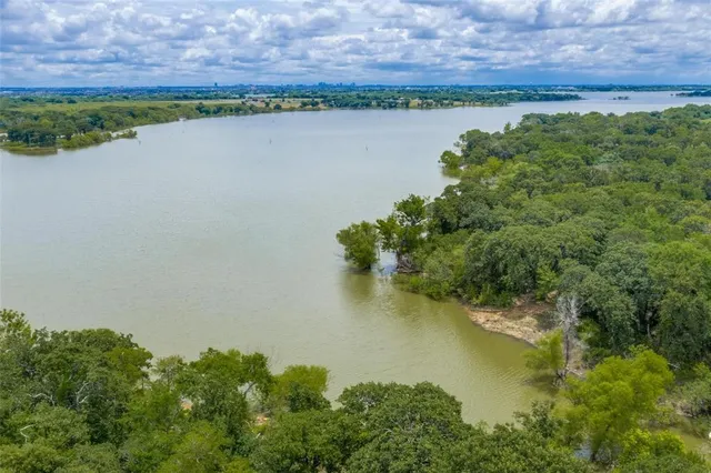 $2,800 | 954 Lloyd's Road, Little Elm, TX 75068