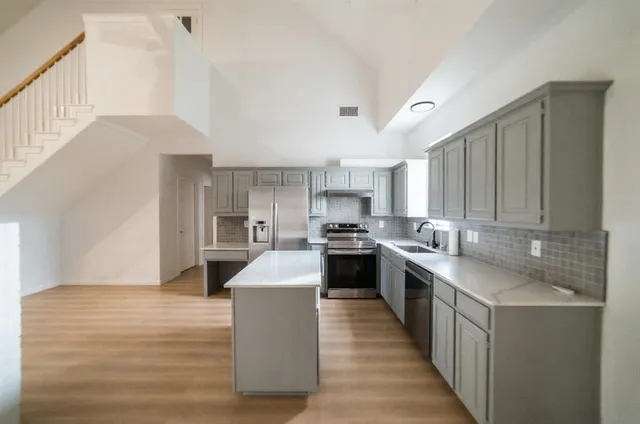 $2,800 | 954 Lloyd's Road, Little Elm, TX 75068